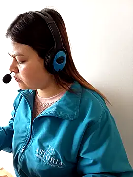 LUCIANA  99 online show from September 2025 01:22:01 PM