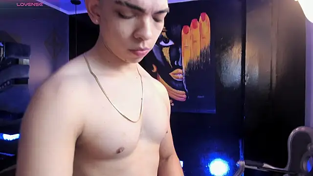 Eryonbradley online show from October 2025 11:21:02 AM