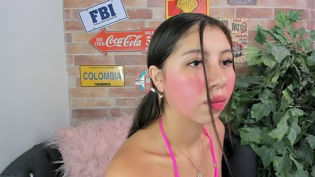 Snapshot of misss_luxury chatting on September 2025 11:00:01 AM misss luxury online show from September 2025 11:00:01 AM