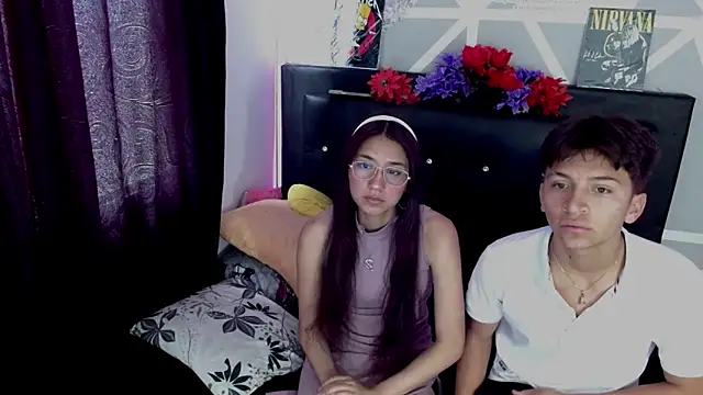 COZY7COUPLE online show from September 2025 05:38:02 PM