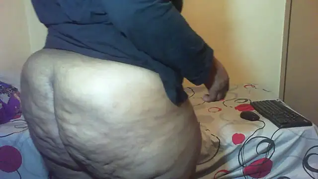 XXXBBMWCAROL online show from September 2025 05:09:02 AM
