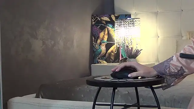 Snapshot of LadyValeriaXO chatting on October 2025 10:55:01 AM LadyValeriaXO online show from October 2025 10:55:01 AM