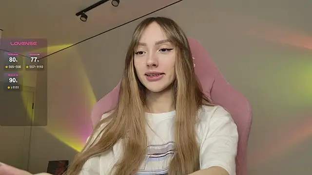 Snapshot of Lunainnk chatting on September 2025 11:42:01 PM Lunainnk online show from September 2025 11:42:01 PM