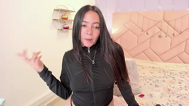 Lara Rouss  online show from September 2025 03:06:02 AM