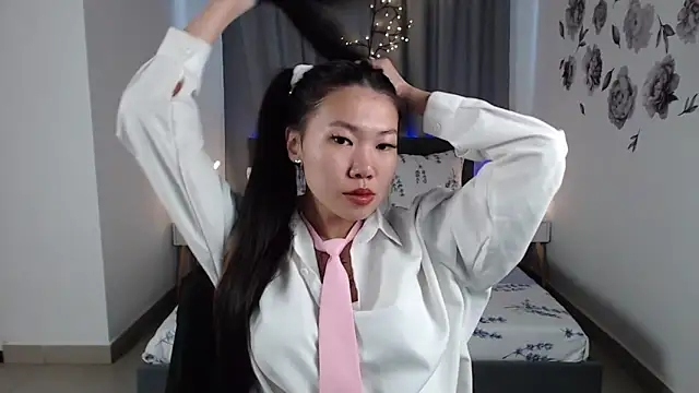 LunaPurrr online show from September 2025 11:15:02 PM