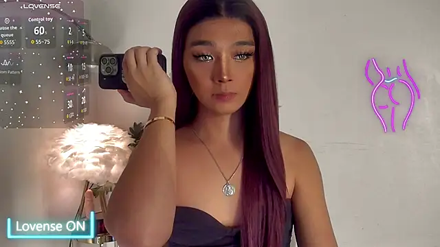 Snapshot of TrinityFucksYou chatting on October 2025 03:46:02 PM TrinityFucksYou online show from October 2025 03:46:02 PM