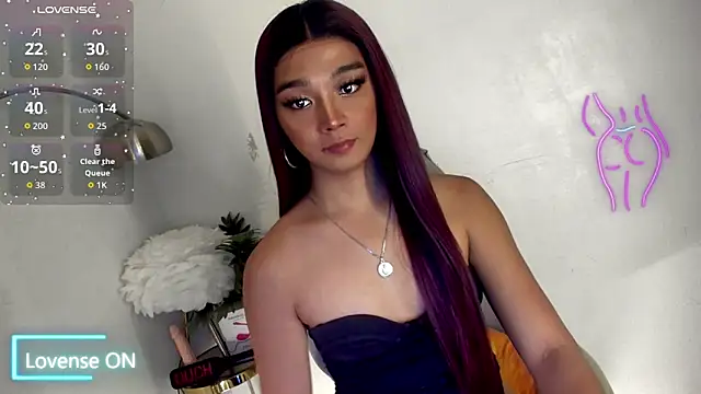 Snapshot of TrinityFucksYou chatting on October 2025 03:01:02 PM TrinityFucksYou online show from October 2025 03:01:02 PM