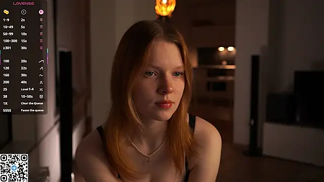 MollyBushh online show from September 2025 03:23:02 PM