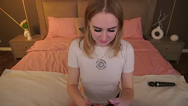 Snapshot of GabriellaJass chatting on October 2025 07:58:02 PM GabriellaJass online show from October 2025 07:58:02 PM