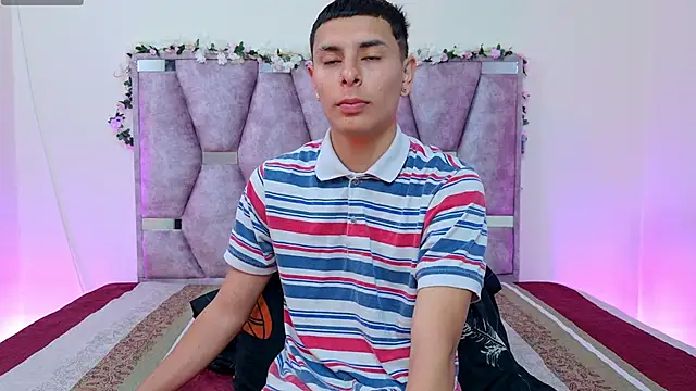 Snapshot of lana_and_liam_ chatting on October 2025 10:27:02 AM lana and liam online show from October 2025 10:27:02 AM