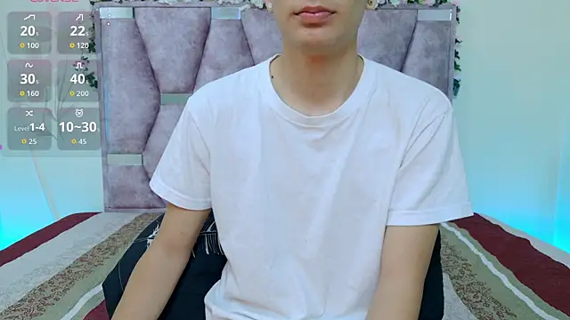 Snapshot of lana_and_liam_ chatting on October 2025 10:27:02 AM lana and liam online show from October 2025 10:27:02 AM