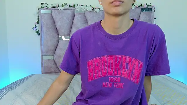 Snapshot of lana_and_liam_ chatting on November 2025 09:30:02 AM lana and liam online show from November 2025 09:30:02 AM