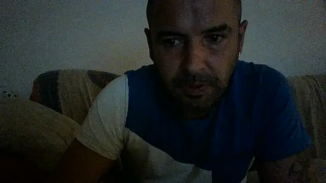 Snapshot of Feistysausage chatting on September 2025 09:14:01 PM Feistysausage online show from September 2025 09:14:01 PM