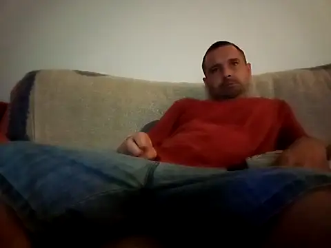 Snapshot of Feistysausage chatting on September 2025 08:54:01 PM Feistysausage online show from September 2025 08:54:01 PM