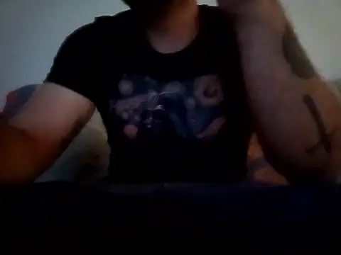 Snapshot of Feistysausage chatting on October 2025 11:16:01 PM Feistysausage online show from October 2025 11:16:01 PM