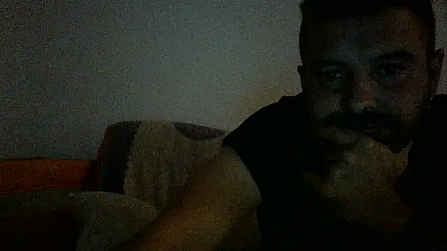 Snapshot of Feistysausage chatting on November 2025 12:10:01 AM Feistysausage online show from November 2025 12:10:01 AM