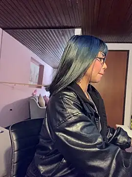 ZoeRaven Pink online show from November 2025 02:29:01 PM