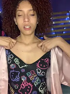 Snapshot of ValentinaStorm1 chatting on November 2025 11:54:01 AM ValentinaStorm1 online show from November 2025 11:54:01 AM