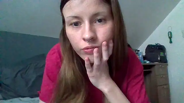 sarah2007 online show from November 2025 06:19:02 PM