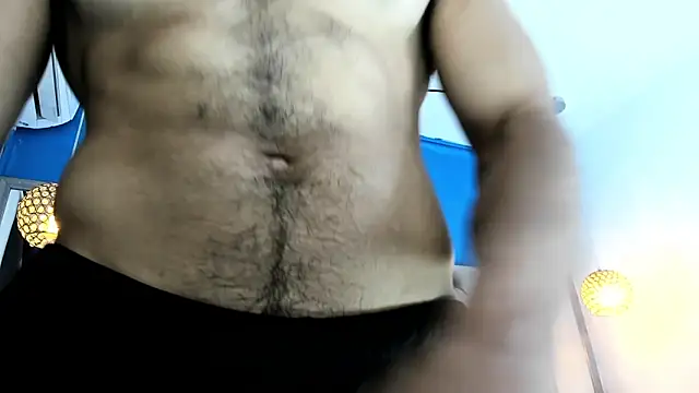 Snapshot of latinhotmuscle chatting on November 2025 06:55:01 AM latinhotmuscle online show from November 2025 06:55:01 AM