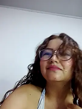 Ssoy Luciana online show from September 2025 02:55:01 AM