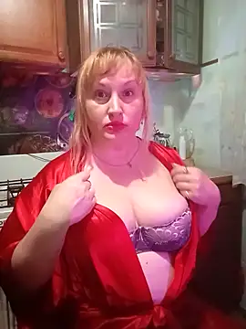 Snapshot of XHelenaX90 chatting on February 2025 05:47:02 PM XHelenaX90 online show from February 2025 05:47:02 PM