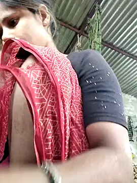 Hot-ilaiy online show from October 2025 03:32:02 AM