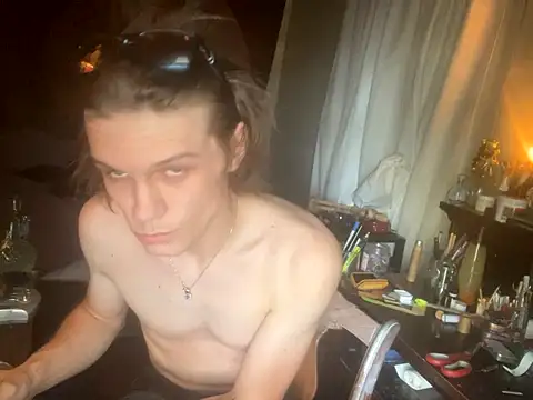 XanderOzzz online show from October 2025 02:02:01 PM