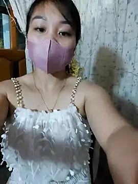 Laurie369 online show from September 2025 04:01:02 PM