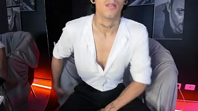 jett savage online show from September 2025 02:00:01 PM