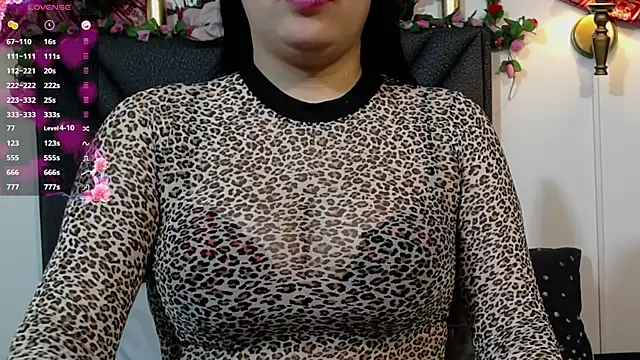 Snapshot of IndraKaur_ chatting on September 2025 12:53:01 PM IndraKaur online show from September 2025 12:53:01 PM