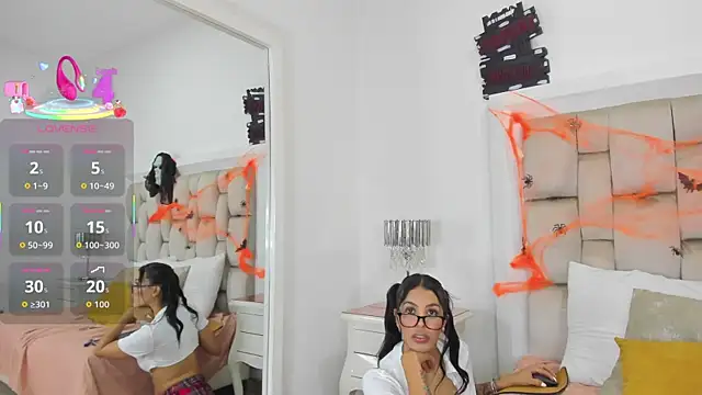 ValerieSoto online show from October 2025 07:36:02 PM