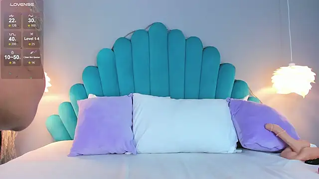 Snapshot of SweetAnngell chatting on October 2025 04:36:01 AM SweetAnngell online show from October 2025 04:36:01 AM