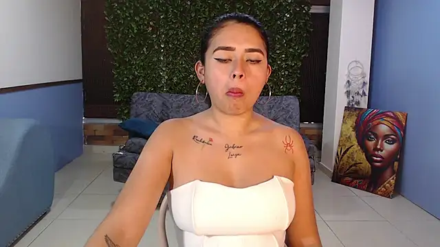 Snapshot of naia_sweetsex chatting on October 2025 04:41:02 PM naia sweetsex online show from October 2025 04:41:02 PM