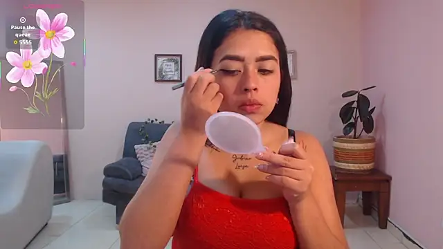 Snapshot of naia_sweetsex chatting on November 2025 10:47:02 AM naia sweetsex online show from November 2025 10:47:02 AM