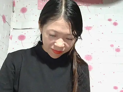 Snapshot of Mina_ti chatting on November 2025 03:57:01 PM Mina ti online show from November 2025 03:57:01 PM