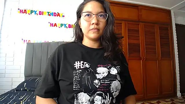 Snapshot of Naia_Stant chatting on October 2025 08:21:02 PM Naia Stant online show from October 2025 08:21:02 PM