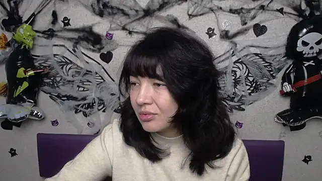 SelenaFly online show from October 2025 06:03:02 AM