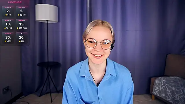 Snapshot of EdaKirkIin chatting on September 2025 06:39:01 AM EdaKirkIin online show from September 2025 06:39:01 AM