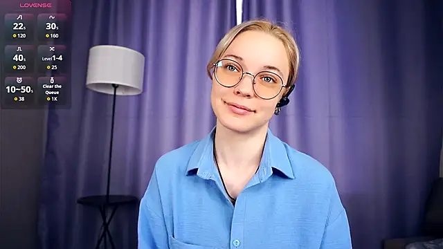 Snapshot of EdaKirkIin chatting on September 2025 06:18:01 AM EdaKirkIin online show from September 2025 06:18:01 AM