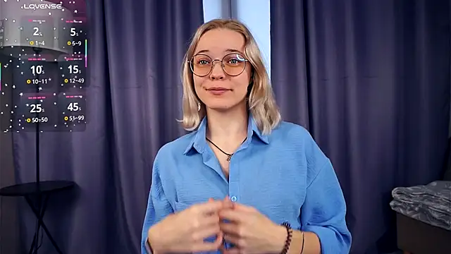 Snapshot of EdaKirkIin chatting on October 2025 05:07:01 AM EdaKirkIin online show from October 2025 05:07:01 AM