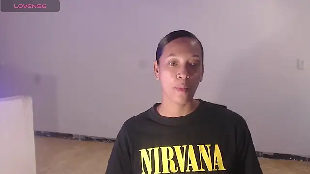 DonnaDidiamantti online show from November 2025 08:41:01 PM