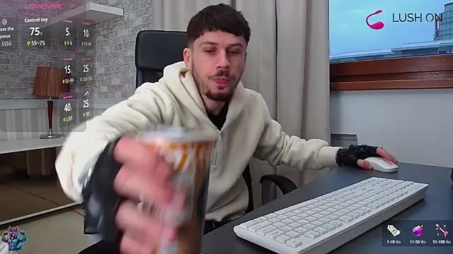 JonahShaw online show from October 2025 04:42:01 AM