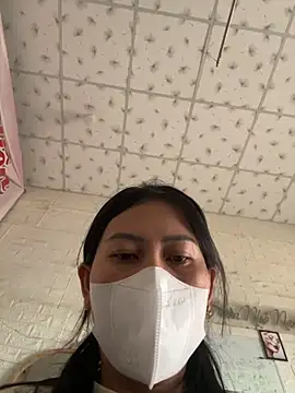 Snapshot of Sexyladzy chatting on October 2025 04:15:01 AM Sexyladzy online show from October 2025 04:15:01 AM