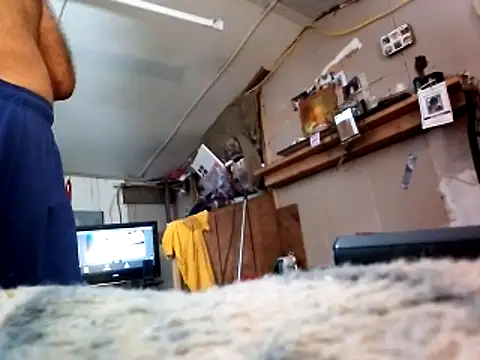 Southerngent1979 online show from October 2025 06:46:02 PM