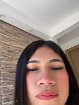 LiaSaenz27 online show from September 2025 03:00:02 PM