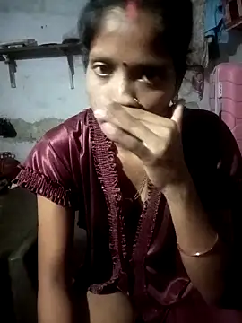 Snapshot of SEXY-MAHI4 chatting on October 2025 03:51:02 PM SEXY-MAHI4 online show from October 2025 03:51:02 PM