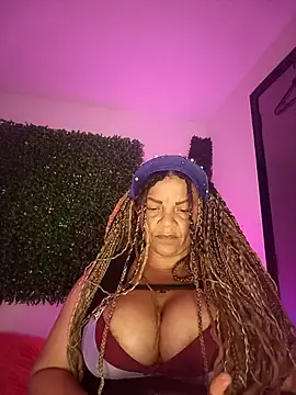 Eva Luxei online show from October 2025 01:31:02 AM