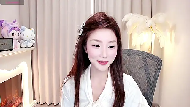 Snapshot of cygj7 chatting on October 2025 12:04:01 PM cygj7 online show from October 2025 12:04:01 PM