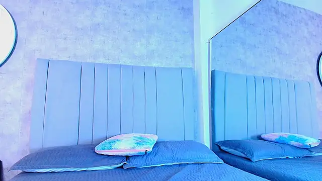 Snapshot of karla-ruiz chatting on October 2025 07:59:01 PM karla-ruiz online show from October 2025 07:59:01 PM